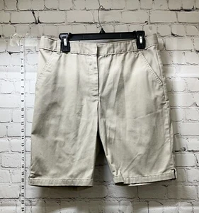 Pantalones Cortos Informales George Caqui Frente Plano Talla 18 1/2 Plus - Imagen 1 de 3