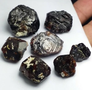 Spessartine Garnet crystals having good luster 7 pcs lot from Skardu Pak. SB10 - Picture 1 of 12