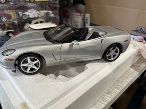HOT WHEELS CORVETTE C6 SILVER 1:12 SCALE  1/12 ONLY 2,500 MADE! - Picture 1 of 9