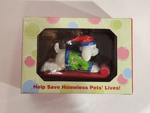 PetSmart Luv-A-Pet Holiday Ornament ~ 2005 White Puppy New In Box - Picture 1 of 2