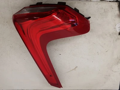 LUZ TRASERA VOLVO V40 LH (LADO DEL PASAJERO DEL REINO UNIDO) 2012-17 31395844 12 MESES COMO NUEVO Foto 1 de 4