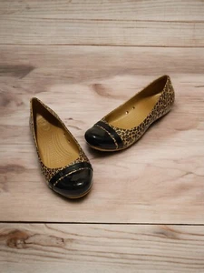 Crocs Womens Size 7 Cap Toe Leopard Print Ballet Flats Slip On Shoes 200681 - Picture 1 of 11