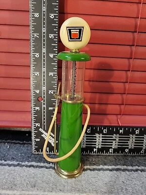 Oliver Gas Pump 1/12 Diecast  Replica Collectible - Image 1 of 3