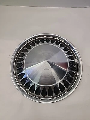 Nuevo de Lote Antiguo 1976-1983 AMC Gremlin Hornet Pacer 14" Tapacubos Cubierta de Rueda (1) OEM NUEVO Foto 1 de 4