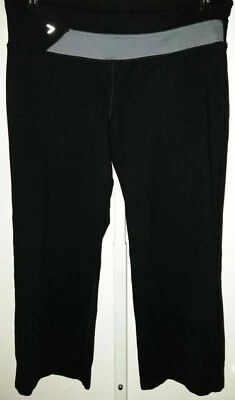Victoria’s Secret VSX Deportivo Calce Ajustado Capri Leggings Pantalones Talla S Negro/Gris Foto 1 de 4