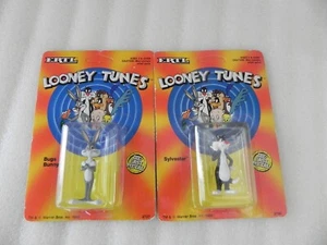 VINTAGE ERTL LOONEY TUNES SYLVESTER AND BUGS BUNNY DIE CAST METAL FIGURE - Picture 1 of 8