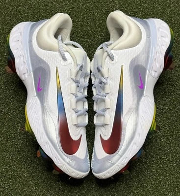 Nike Air Alpha Huarache Elite 4 Low Cleats White Hyper Violet FD2745 106 Sz 7 - Image 1 of 4