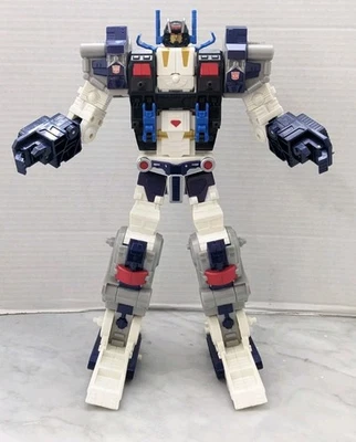 Trsnsformers Cybertron RID (2005) Metroplex  13" Leader Class Action Figure - Image 1 of 4