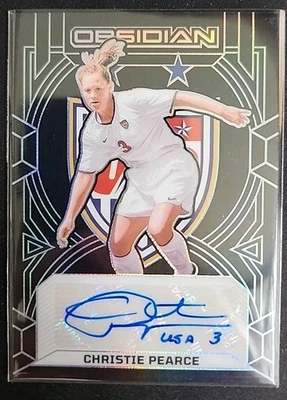 Christie Pearce 2024-25 Panini Obsidian Clase de 1999 Automático USWNT #012/199 Foto 1 de 2