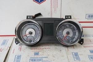 2014 2015 2016 CHRYSLER TOWN & COUNTRY SPEEDOMETER INSTRUMENT CLUSTER - Picture 1 of 6