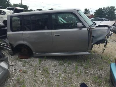 Cubierta de rueda usada se adapta a: 2005 Scion xb 15`` 3 radios dobles grado B Foto 1 de 4