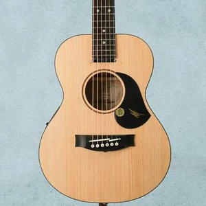 Maton EM6 Mini Acoustic Electric Guitar w/Case - 169712EC - Picture 1 of 9