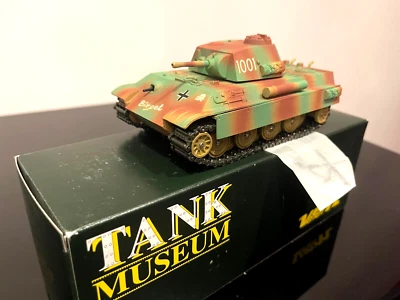 Tank Museum 1944 German Panther Beobachtungspanther Panzer Tank 1/50 Verem - Image 1 of 4