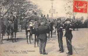 CPA 69 LYON MAI 1907 VOYAGE PRESIDENTIEL LES ORDRES A L'ARRIVEEE - Imagen 1 de 1