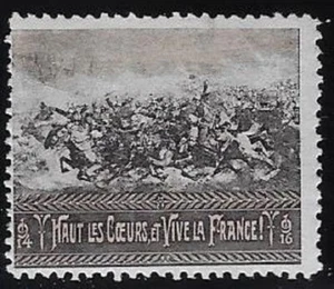 France WWI Delandre Poster stamp: Hearts held High - Vive la France! - cw70.9 - Picture 1 of 1