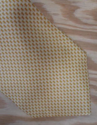 Corbata Papillon Cuello Hombres Amarillo Seda Estampada Formal Negocios Hecha en Italia Logo Foto 1 de 4