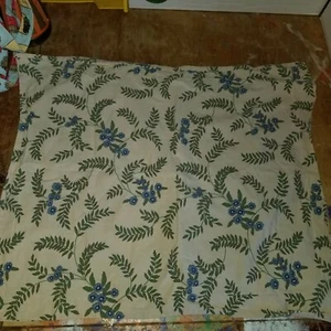 Yves Delorme "Blue/Green Flowers" Standard Sham - Picture 1 of 5