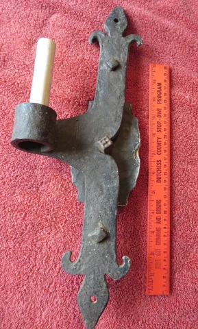 Vintage Wrought Iron Wall Sconce lamp Candle Holder Strap Gothic Fleur de lis Cover