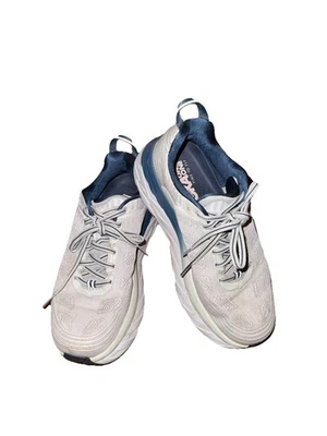Hoka One One Bondi 6 Wide Running Shoes Womens Size 7 D Running Shoes Gray Navy - Image 1 of 4