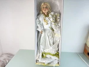 Künstlerpuppe Größle Schmidt Porzellan Puppe 78 cm. Top Zustand  - Picture 1 of 3