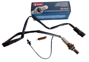 DENSO 234-4608 Oxygen Sensor 4 Wire, Direct Fit, Heated, Wire Length 26.5 (Japan - Picture 1 of 5