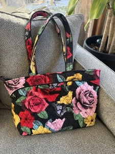Bolso de Hombro Vera Bradley Acolchado en Retirado Habana Rosa Patrón Doble Correas - Imagen 1 de 15