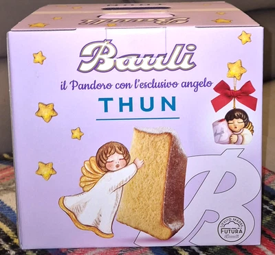 PANDORO CLASSICO BAULI 700g CON ANGELO THUN NATALIZIO. NUOVO - Immagine 1 di 3