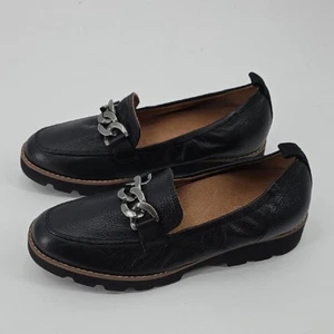 Mocasines Vionic Cynthia negros y plateados con detalle de cadena talla 7 - Imagen 1 de 6