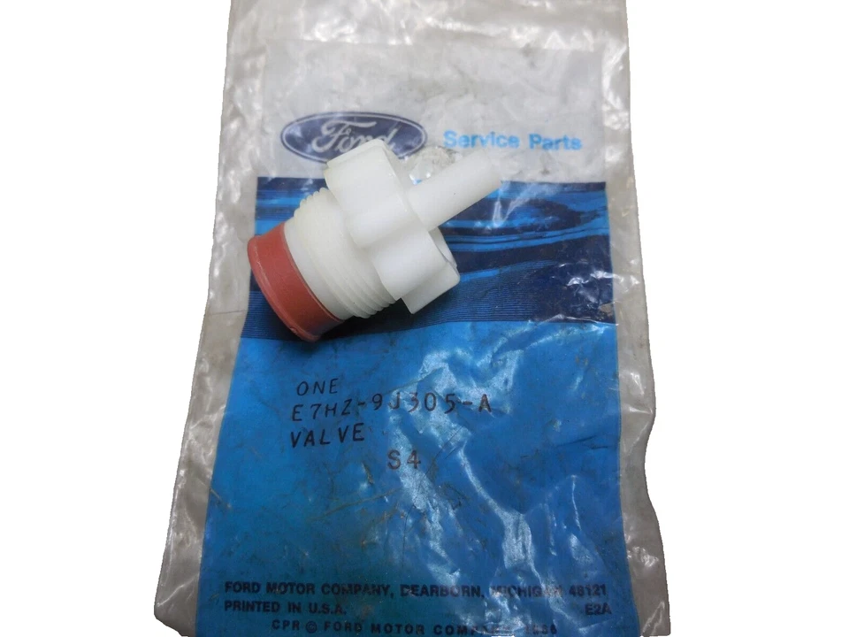 Válvula de drenagem sedimento combustível diesel E7HZ-9 NOS 1987-1989 Ford F600 F700 6.6 7.8 FTO - Imagem 1 de 1