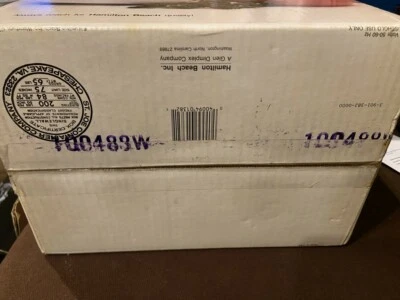 Hamilton Beach Emmie 3 compact Food Processor model 382 - Image 1 of 4