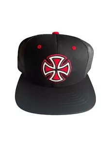 Gorra Independent NUEVA SIN ETIQUETAS 00s Deadstock Negra Roja Antigua Bordada Logo Monopatín - Imagen 1 de 6