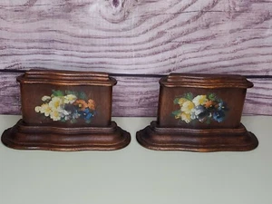 Vintage Wood Pair of Decorative Bookends Painted Floral Daisies Bouquet - Picture 1 of 11