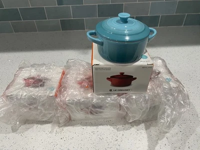Juego de 4 mini coquetas de gres Le Creuset azul caribeño - nuevos Foto 1 de 4