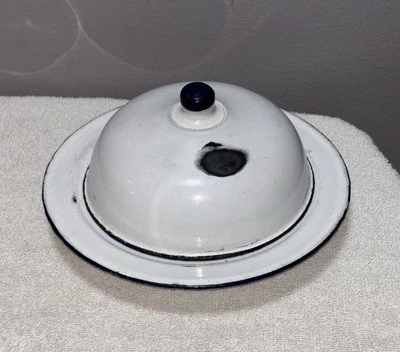 Винтажная/антикварная эмалированная эмалированная круглая форма для масла - Изображение 1 из 4