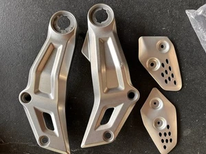 2016 17 18 Yamaha Fz07 MT07 Frame Covers Silver Right Left Oem Brace Brackets - Bild 1 von 4