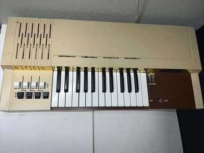 Vintage Bontempi B4 Electric Chord Organ Keyboard - Retro Style, Fully Function - Image 1 of 4