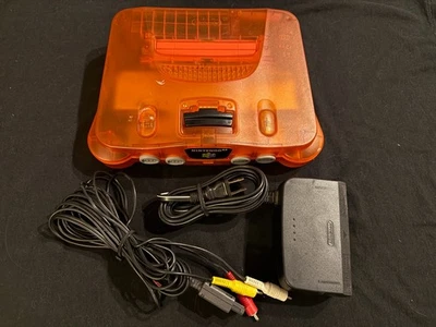 Consola Nintendo 64 Fire Orange NUS-001 EE. UU. NTSC limpia probada - DAÑOS EN LA CARCASA- Foto 1 de 4