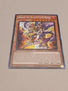 Horus die schwarze Flammengottheit - Secret Rare - PHNI-DE018 - 1. Auflage NM - Bild 1 von 5