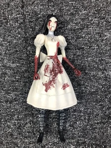 Alice American McGee Madness Returns Hysteria Alice Diamond Select 7" Figure - Bild 1 von 5