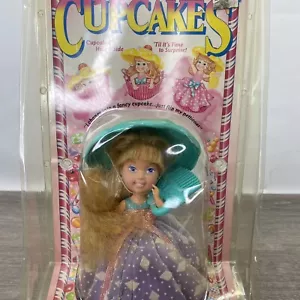 Bambola vintage Tonka Cupcakes Candy Sprinkle Bon Bon 1990 sigillata NOS nuova RARA giocattolo anni 90 - Foto 1 di 15