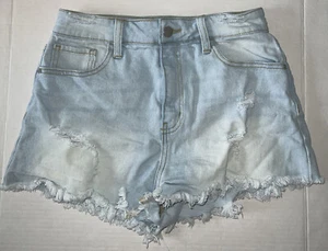 TINSELTOWN Women’s Washed Jean shorts cut-off Light wash distressed Juniors sz:9 - Picture 1 of 6