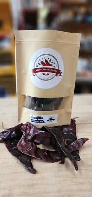 Guajillo Chile. Bolsa resellable Chile artículo mexicano peso 4oz.  Foto 1 de 4