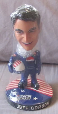 NASCAR Jeff Gordon / Dupont / Pepsi 400 @ Daytona Bobblehead -- Sin envolver Foto 1 de 4