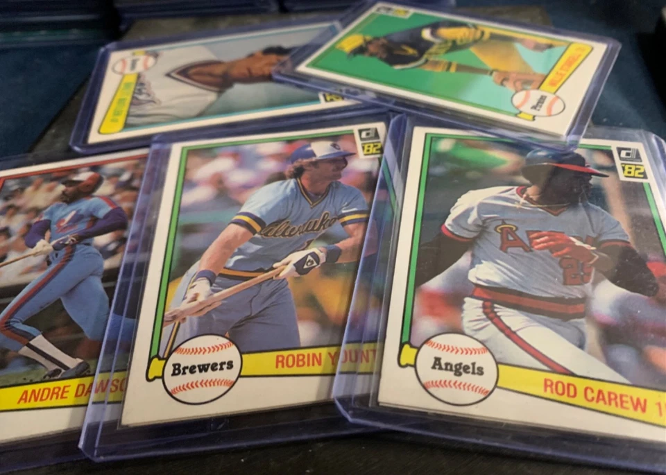 1982 Donruss Baseball Cards - U PICK  - 20% Off 4+ -NM/M  - HOF/ALL-STAR/ROOKIES - Image 1 of 1