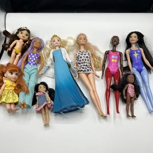 Lot Of Barbies 5 Big And 4 Mini Dolls Frozen Overall Good Condition Nice Lot! - Picture 1 of 11