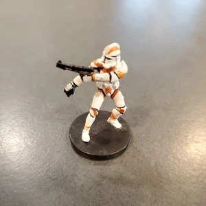 Star Wars Miniaturen Rache der Sith Klon Trooper keine Karte 8/60 - Bild 1 von 3