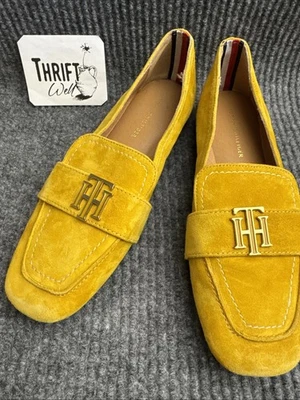 Tommy Hilfiger Zapatos planos de gamuza tostado claro para mujer talla 6M Foto 1 de 4