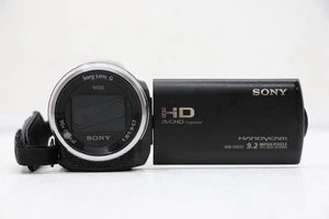 Sony [HDR-CX675] 9.2 MEGA Pixels Handycam Digital HD Video Camera Recorder - Picture 1 of 9