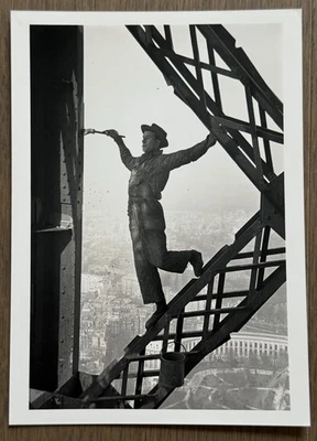 RAR Marc Riboud - Maler des Eiffelturms, Paris 1953, Gelatine Silberdruck - Bild 1 von 3