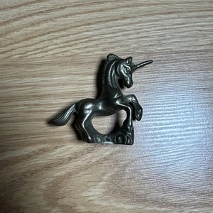 Miniatur massiv Messing Einhorn-Vintage-Magie-Sammlerstück-Cottagecore-Fantasy - Bild 1 von 7